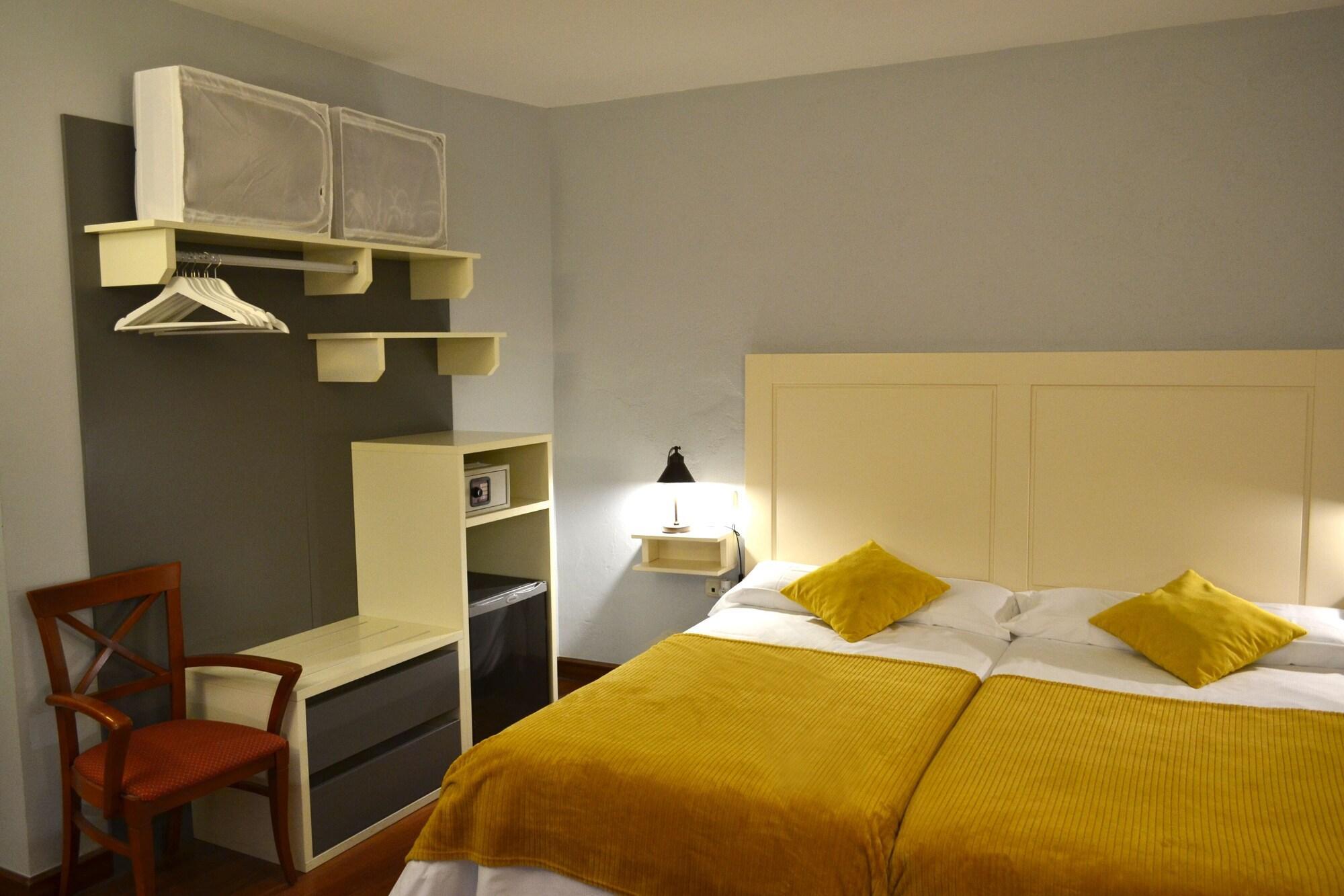 Hotel Alda Via Леон Экстерьер фото