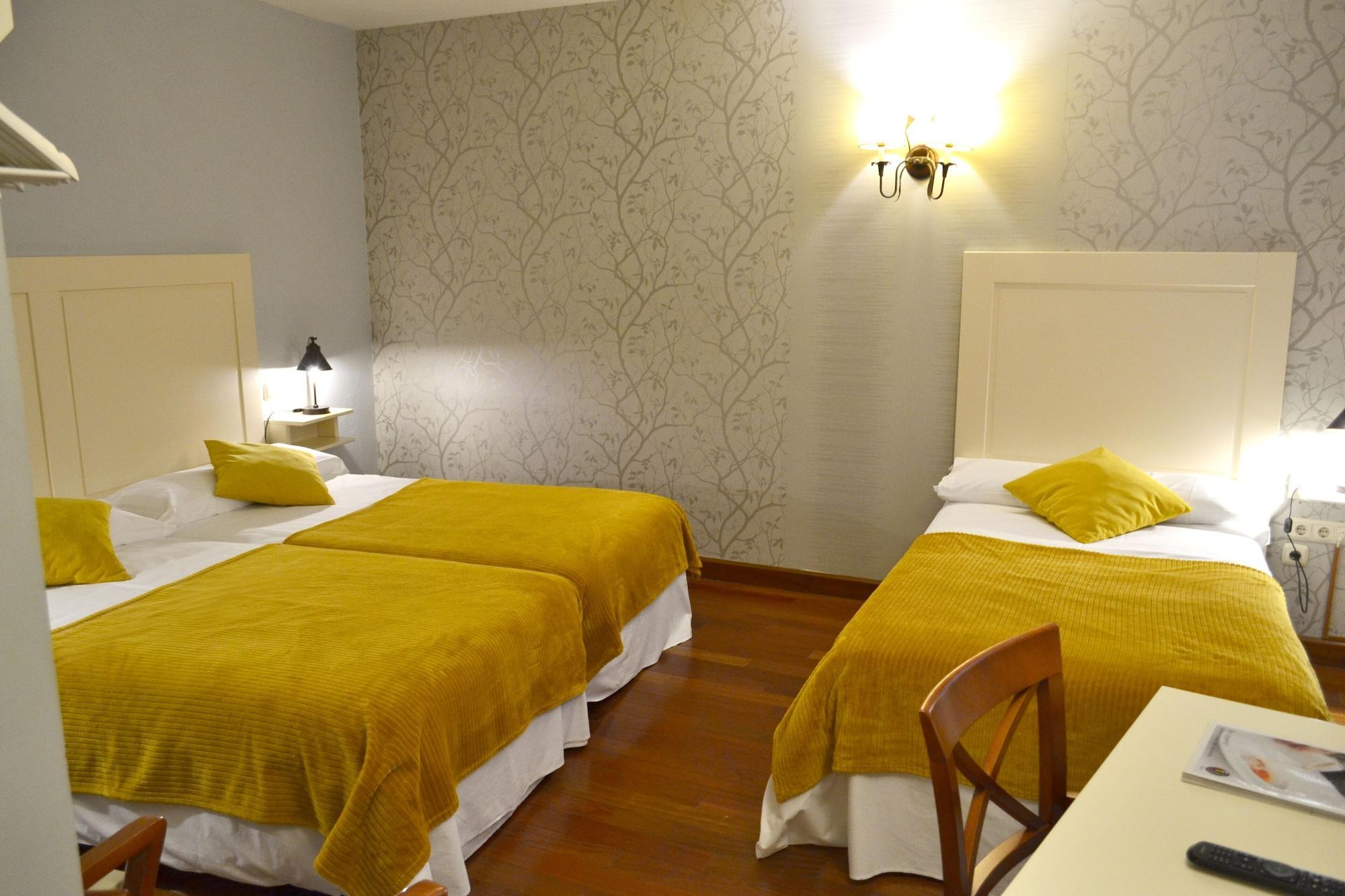 Hotel Alda Via Леон Экстерьер фото