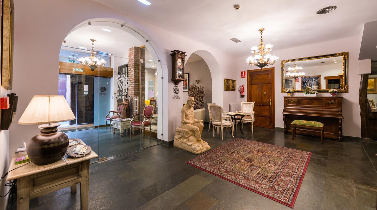 Hotel Alda Via Леон Экстерьер фото